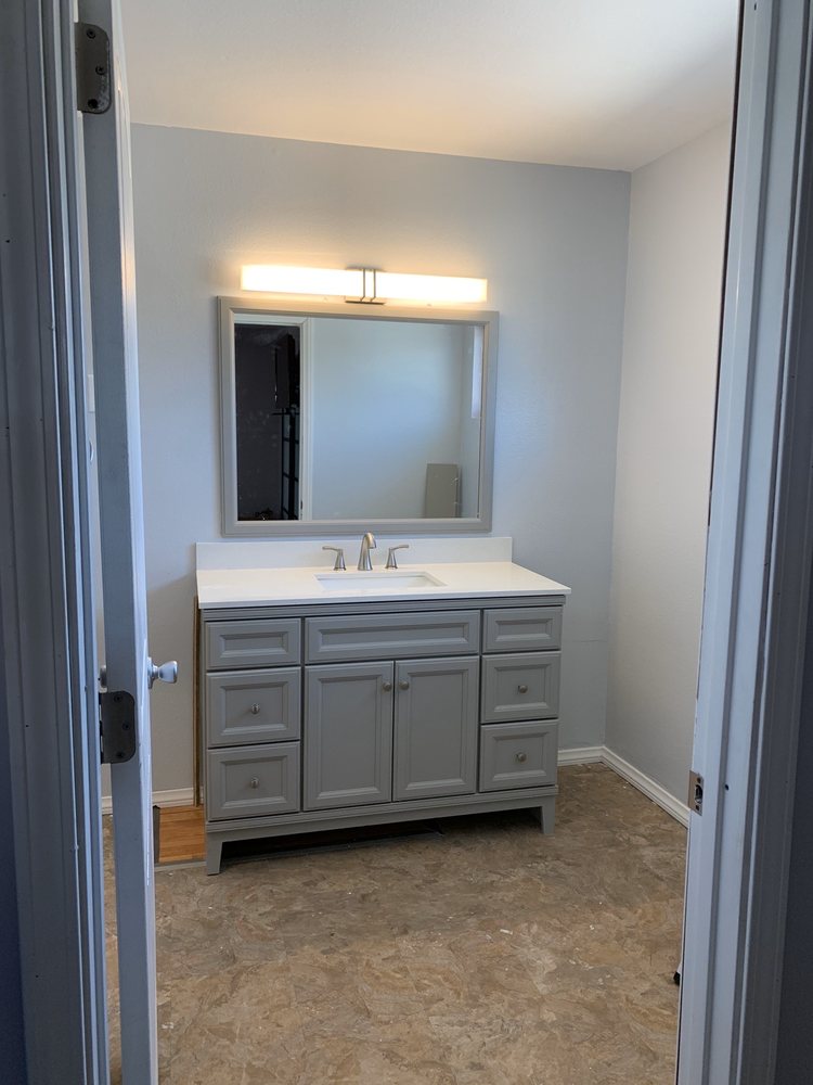 Photo of E R Handyman Services