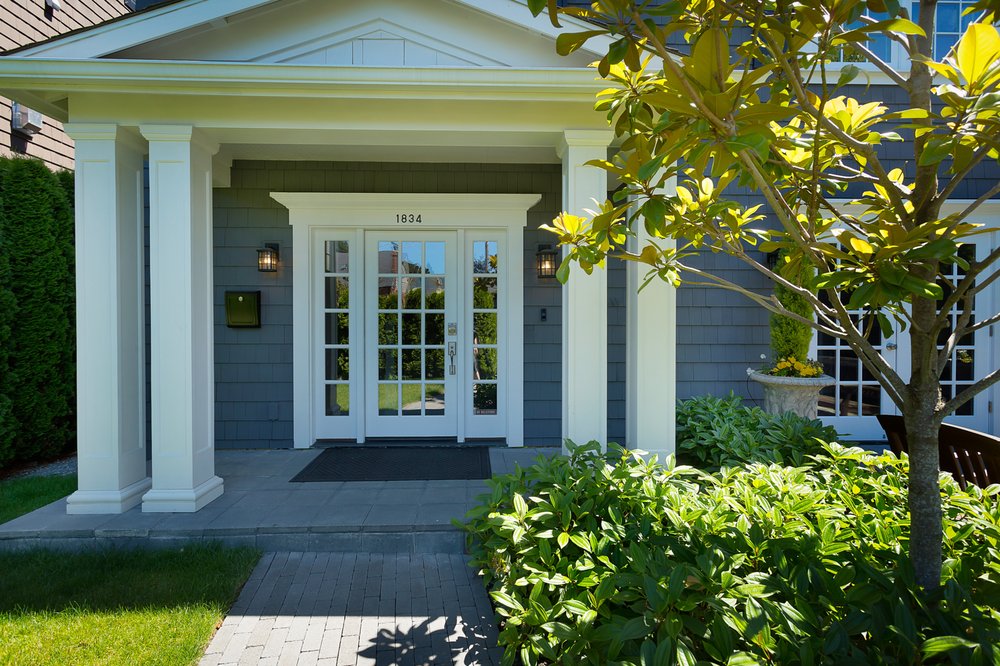 Photo of Exterior Crew