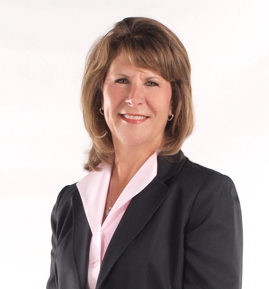 Photo of Cris Financial