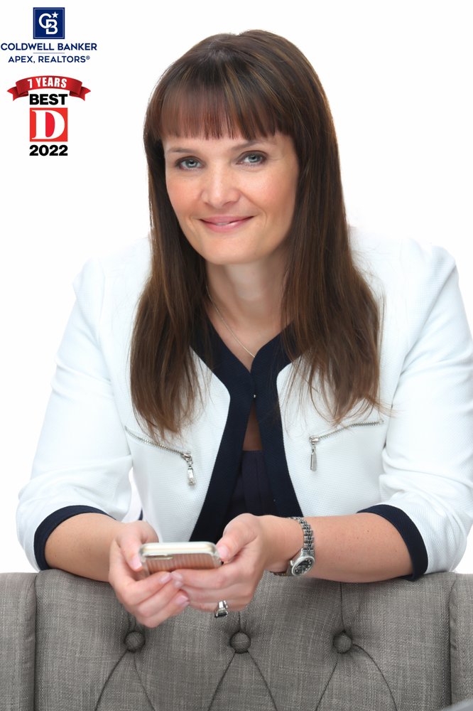 Photo of Rachael Hill - Coldwell Banker Apex
