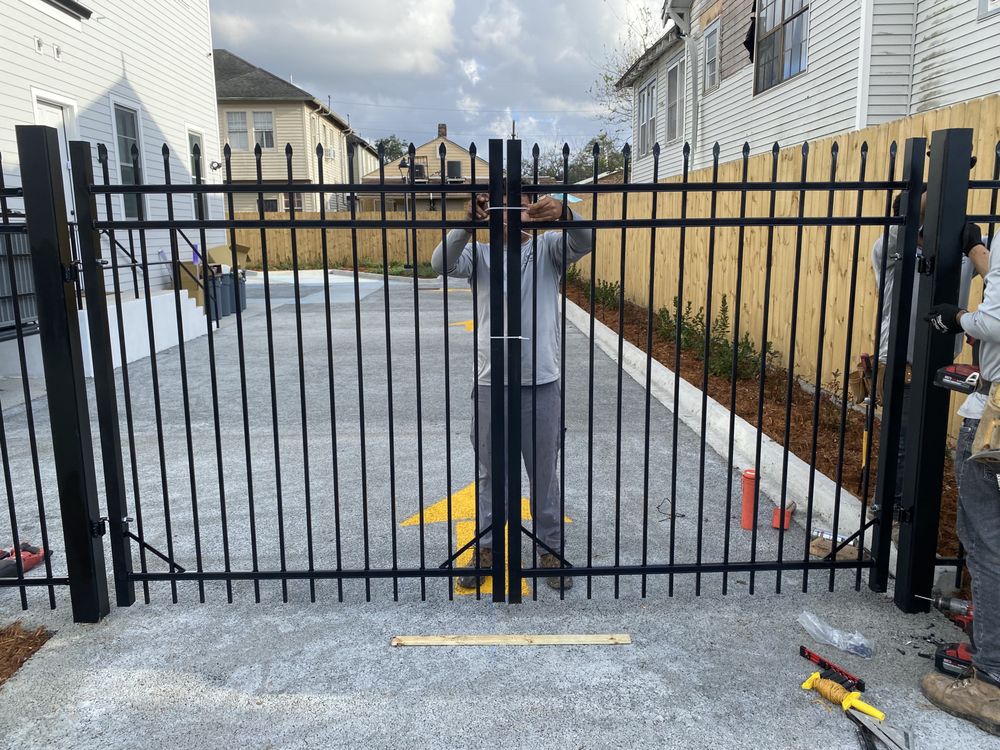 Photo of The Fenceman