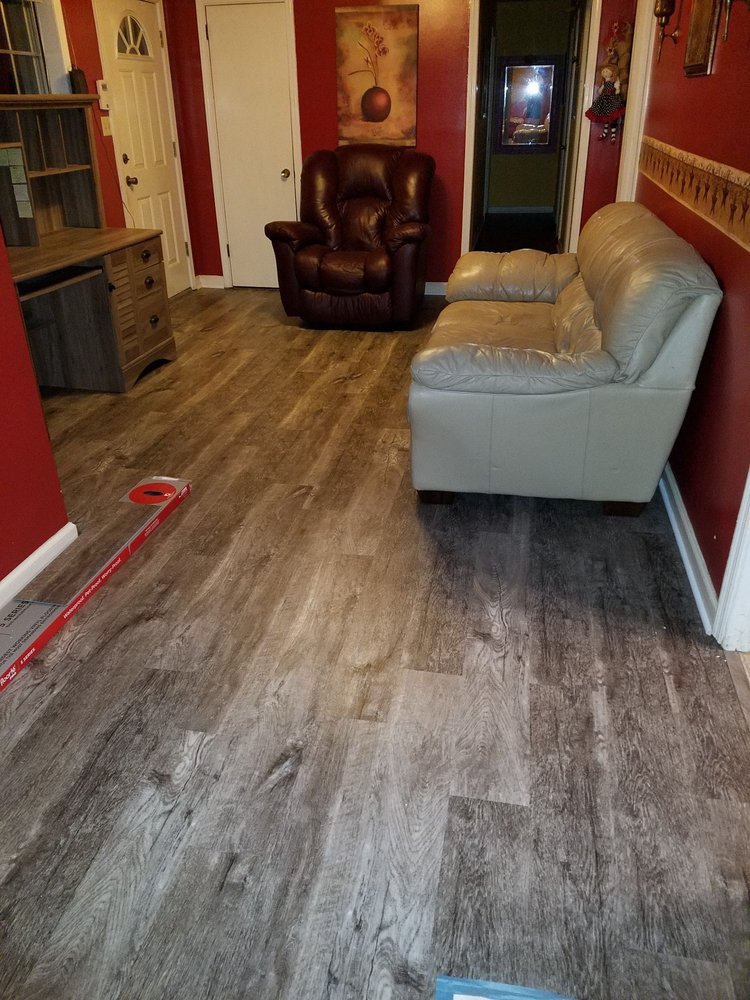 Photo of D&M Discount Floors