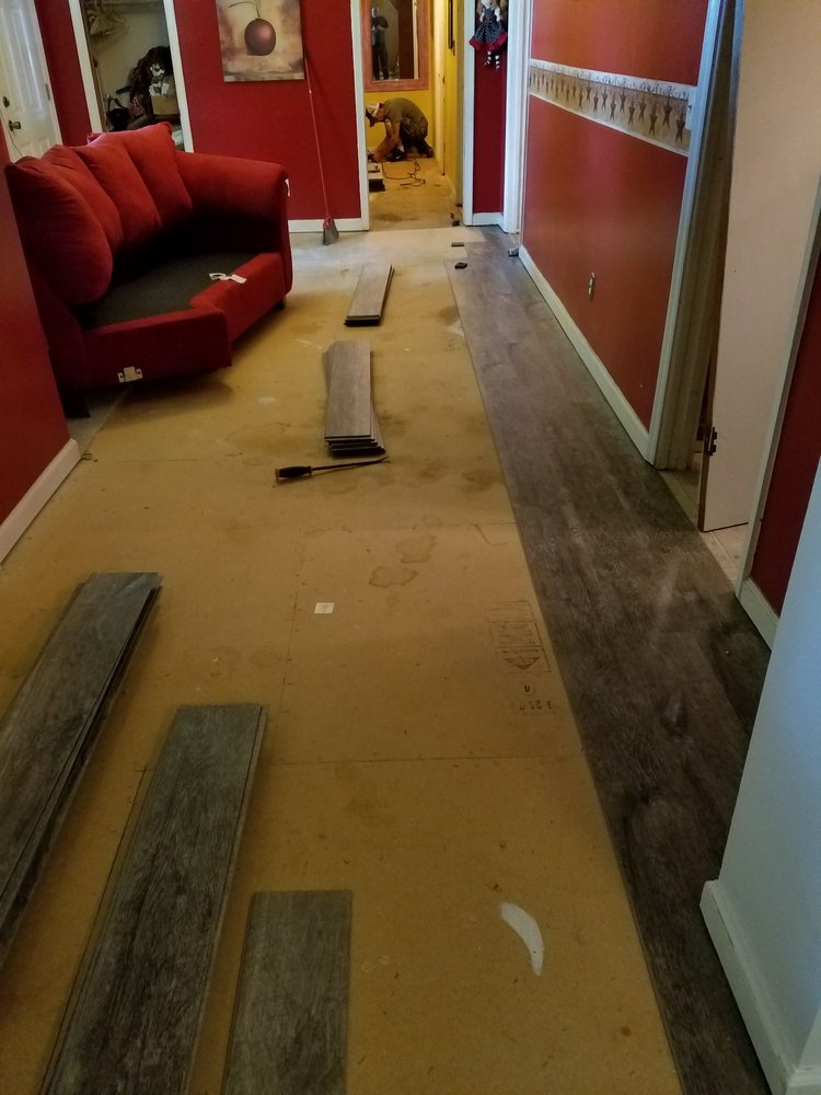 Photo of D&M Discount Floors