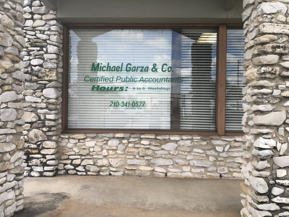 Photo of Michael Garza