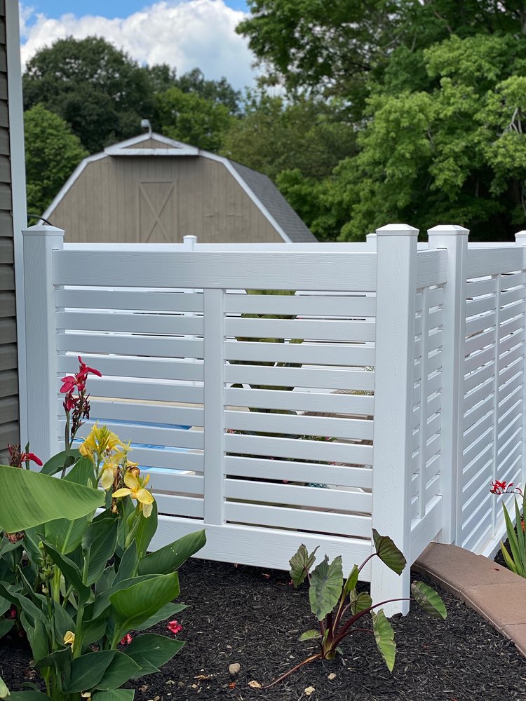 Photo of Estherlee Fence