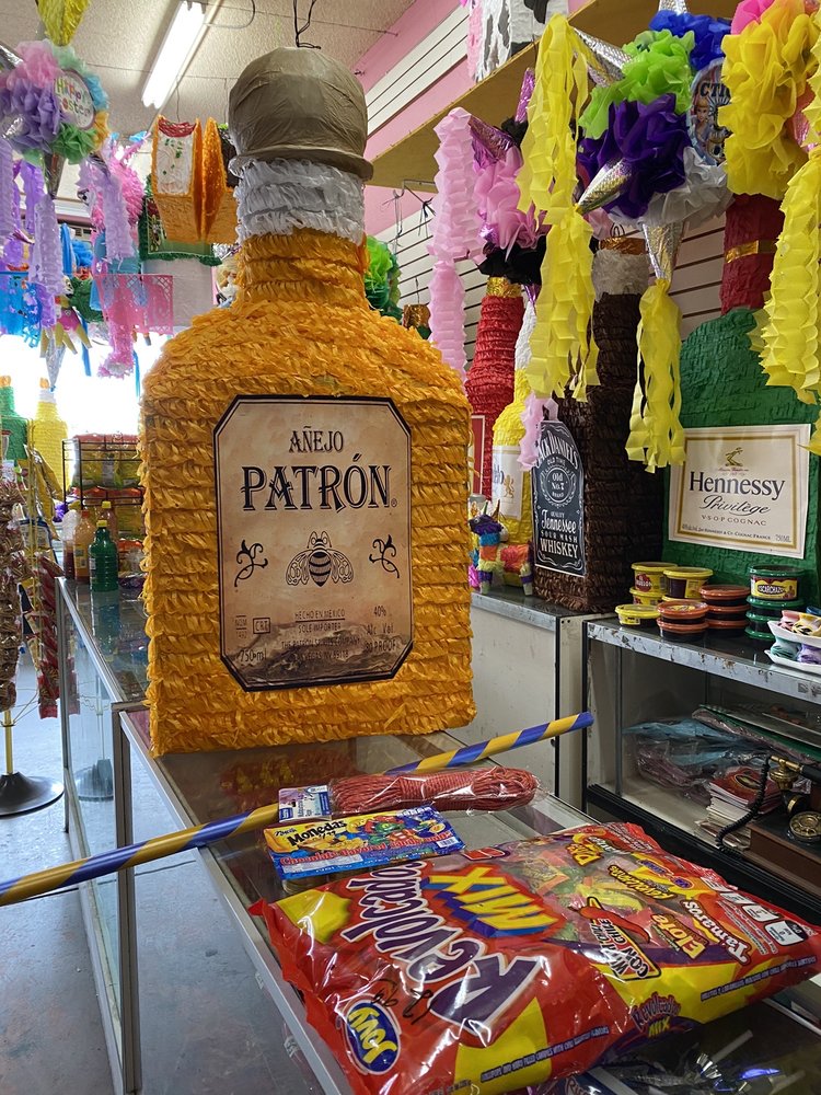 Photo of La Casa De Las Pinatas