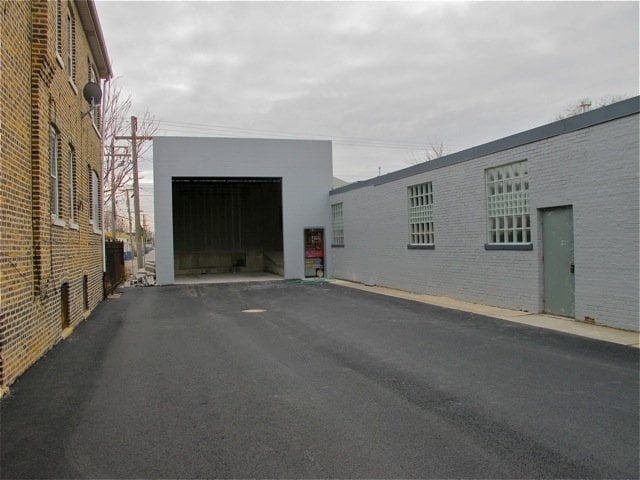 Photo of Designer Delivery Chicago