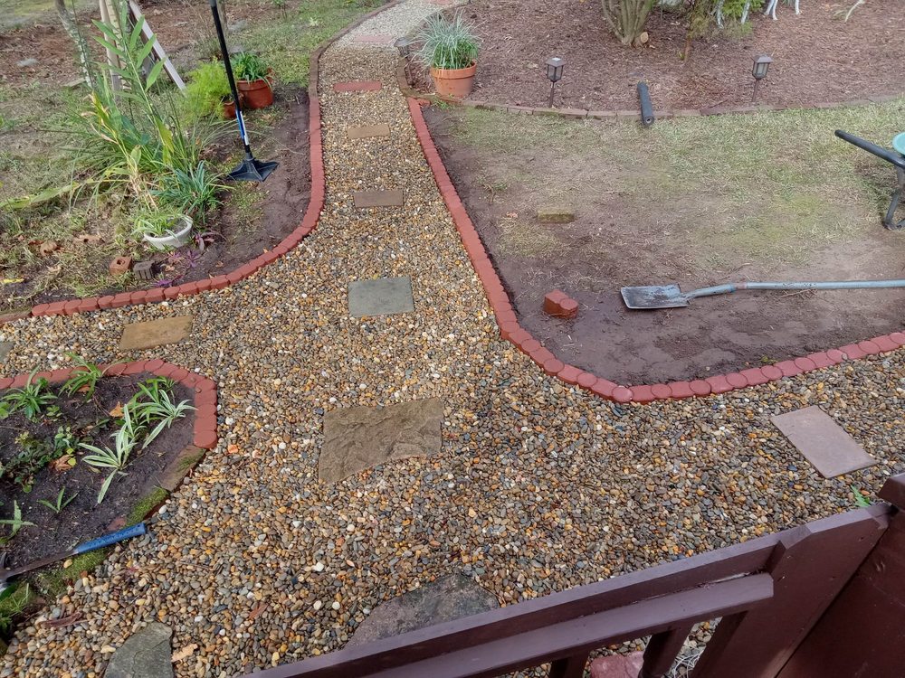 Photo of SANTI Landscaping