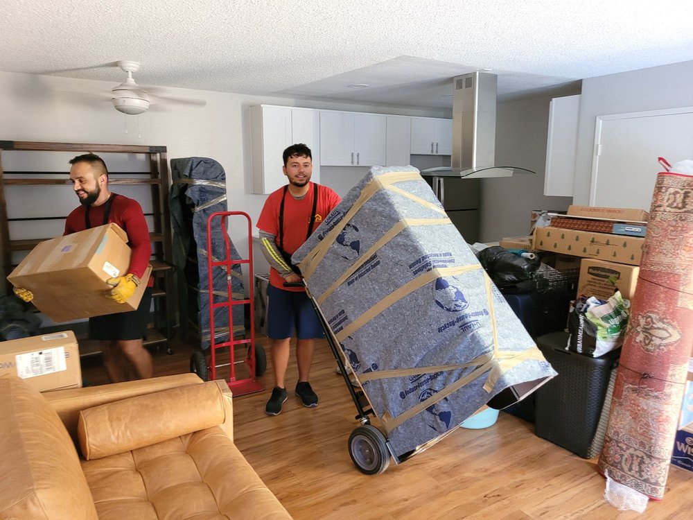 Photo of RelyOn Movers