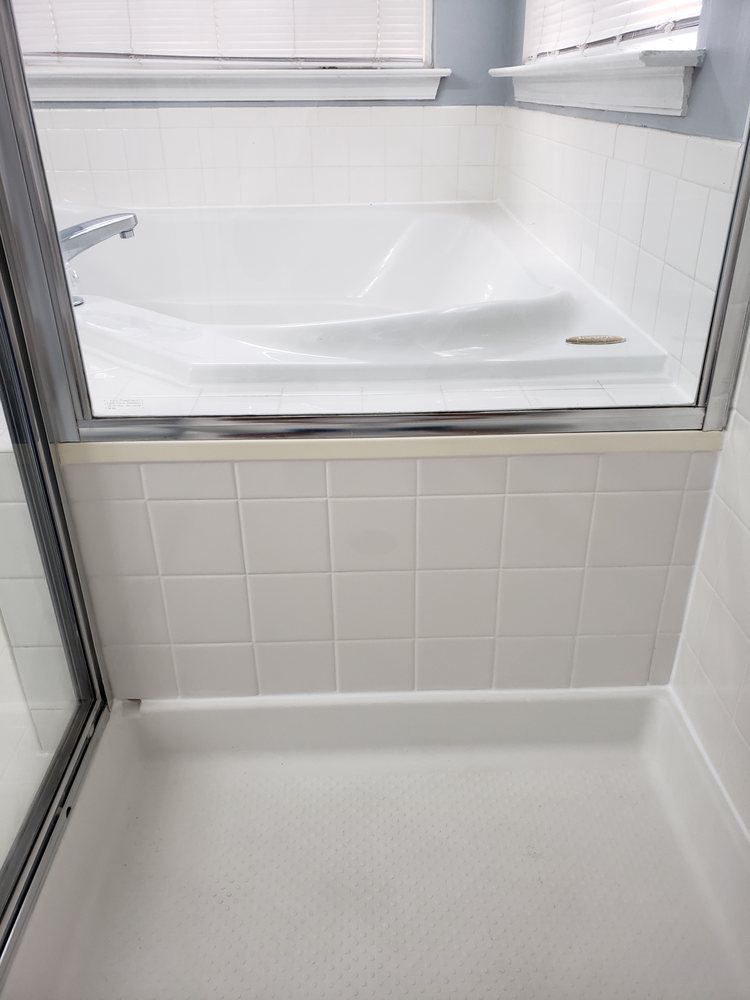Photo of M&T Grout Experts
