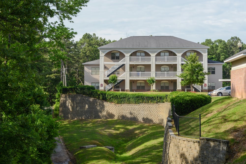 Photo of Parham Pointe Apartments