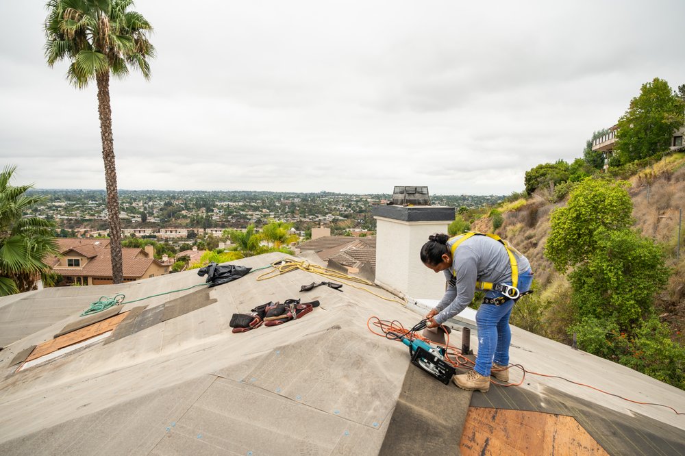Photo of 619 Roofing