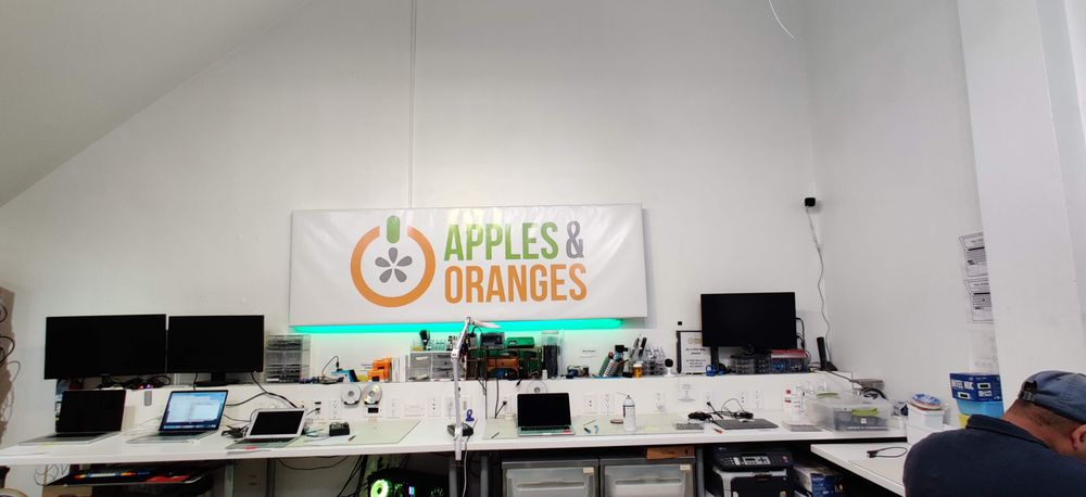 Photo of Apples and Oranges
