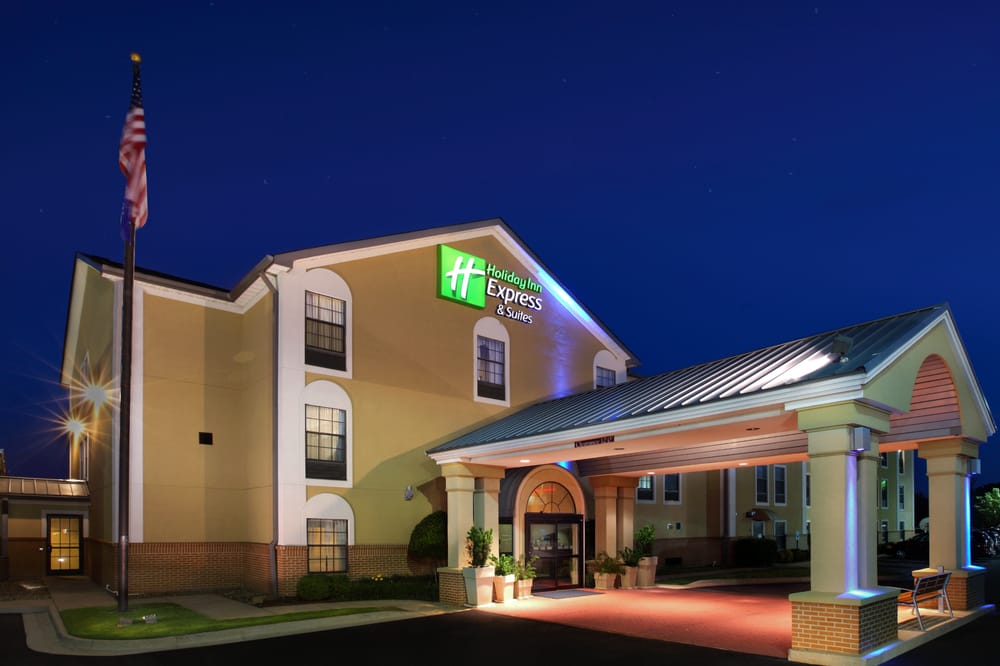 Photo of Holiday Inn Express & Suites North Little Rock