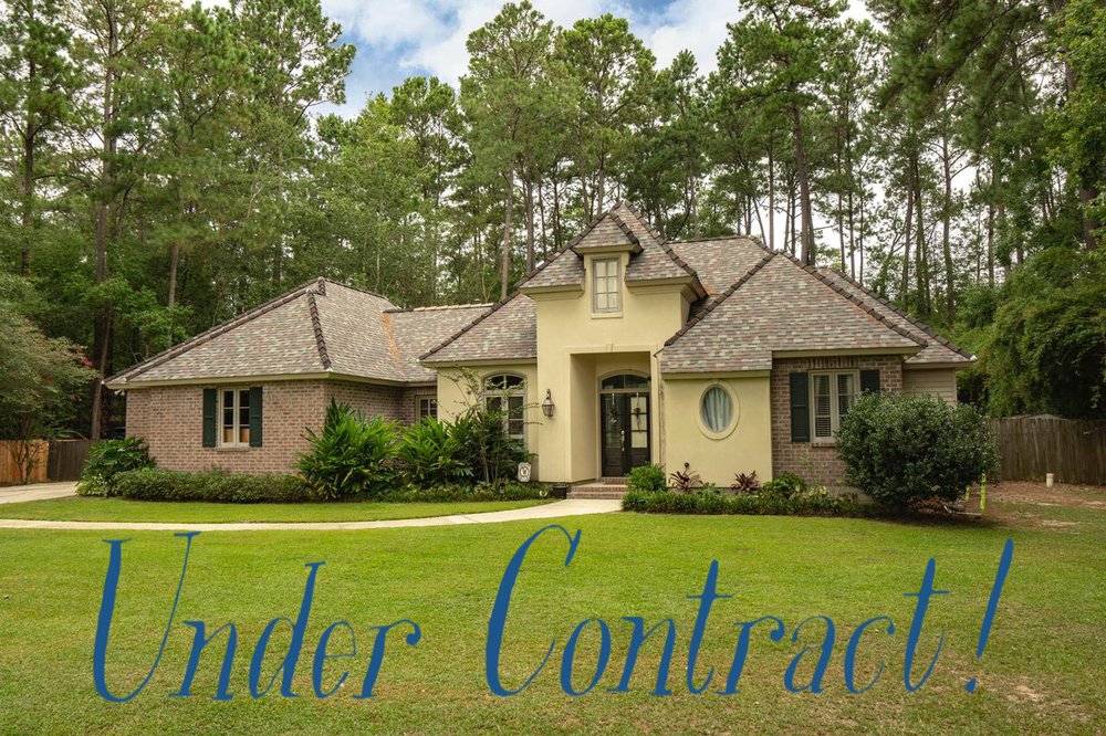 Photo of Erica Adams and Amanda Mitternight - Athena Real Estate