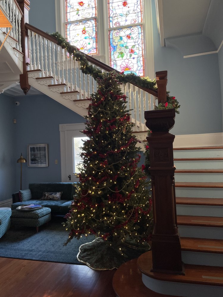 Photo of Sully Mansion Bed & Breakfast
