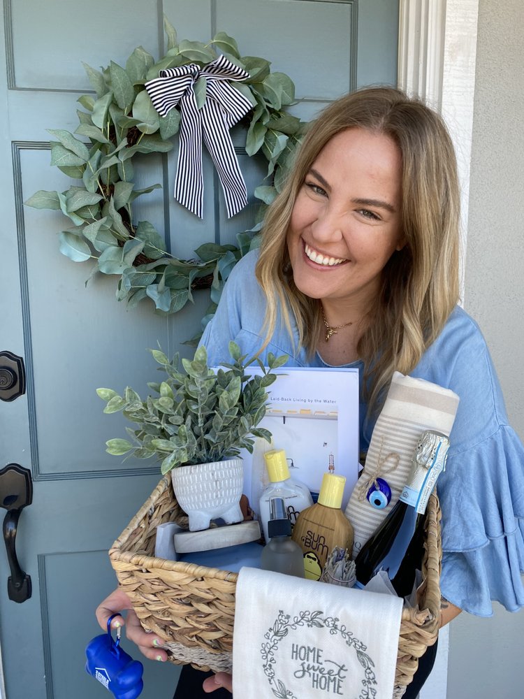 Photo of Lauren Sayeski - Team Steele San Diego Homes