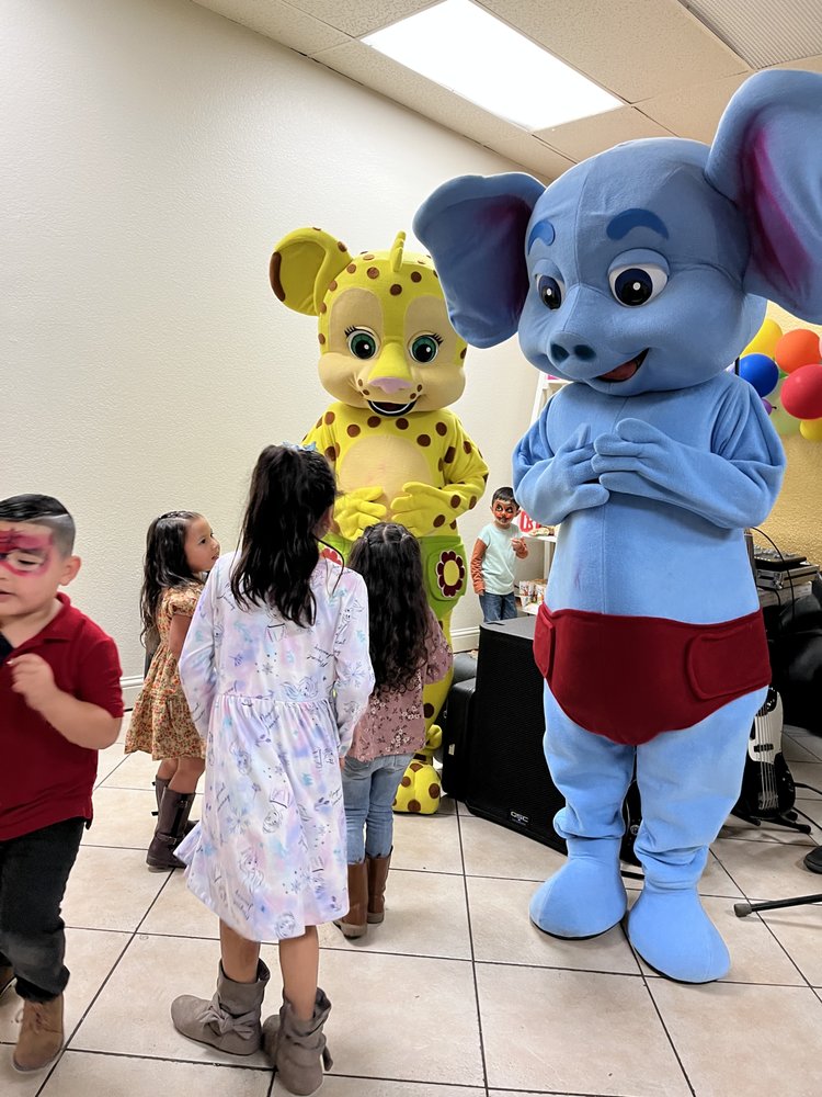 Photo of Luigi's Mascot Rentals