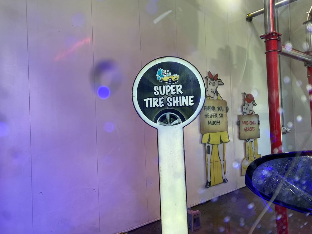 Photo of Moo Moo Express Car Wash - Huber Village