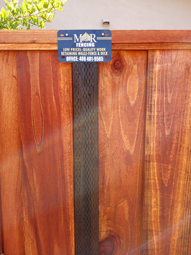 Photo of M&R Fencing
