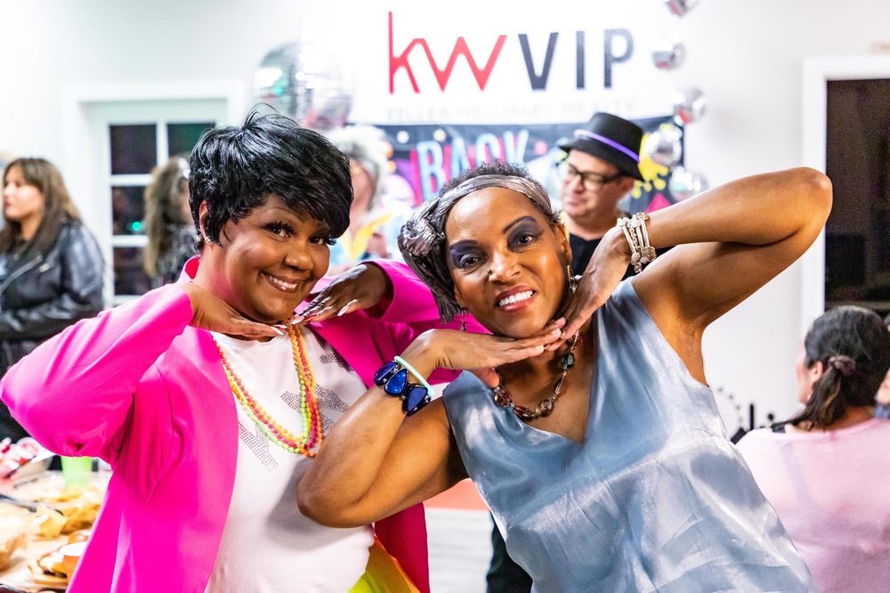 Photo of Mena Freeman - Keller Williams