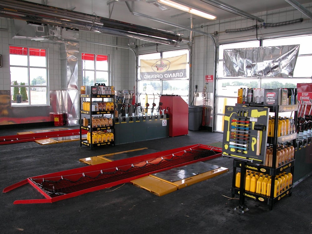 Photo of Ron's Express Carwash & Oil Change