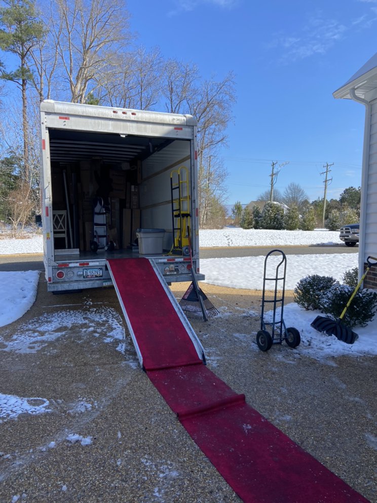 Photo of STAR Movers
