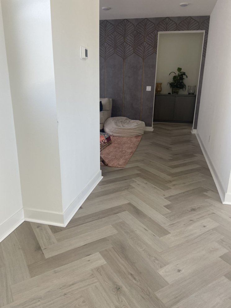 Photo of IZ Flooring