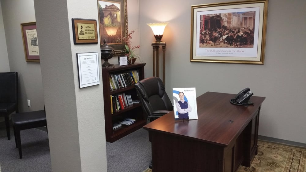 Photo of David Lukas Financial
