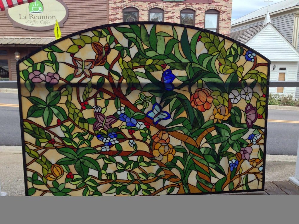 Photo of Buck Creek Stained Glass
