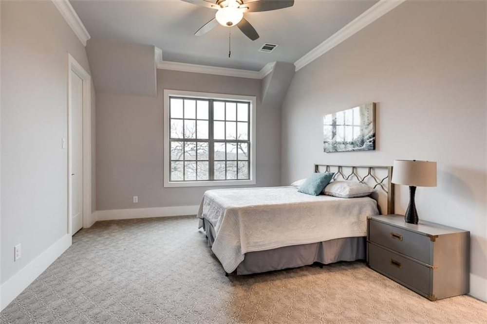 Photo of OaKline Floors