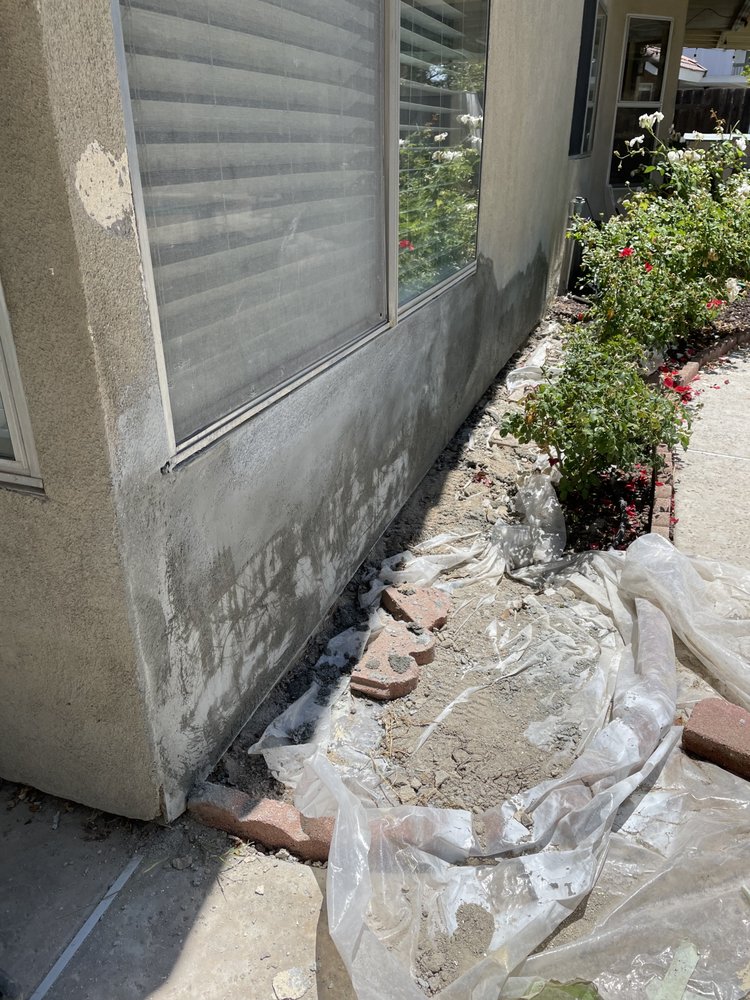 Photo of Tile’s plastering