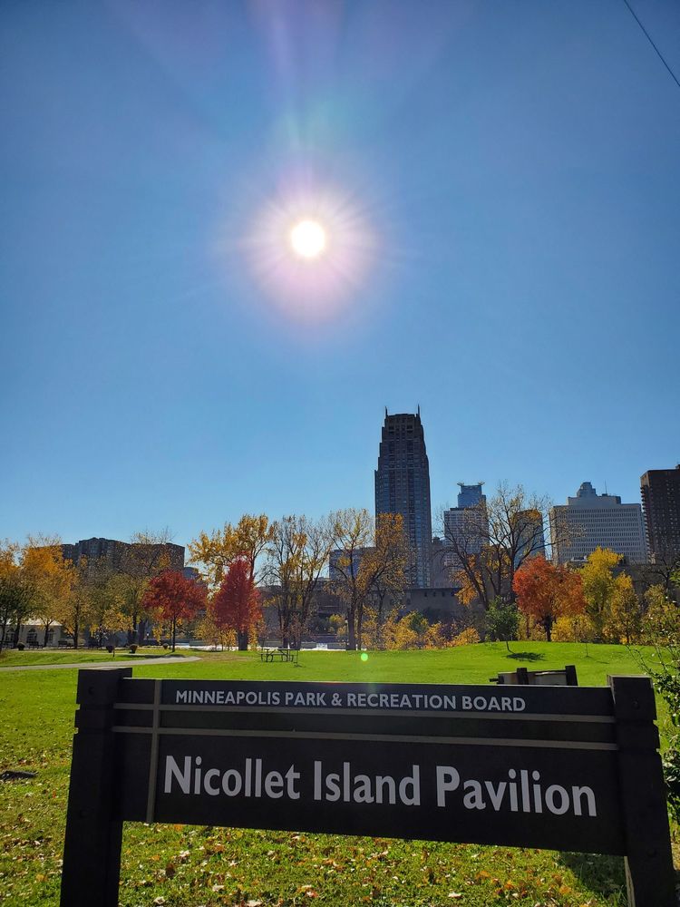 Photo of Mintahoe Catering & Events - Nicollet Island Pavilion