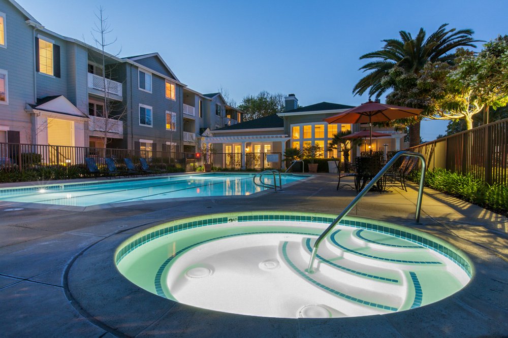 Photo of The Carlyle Apartments