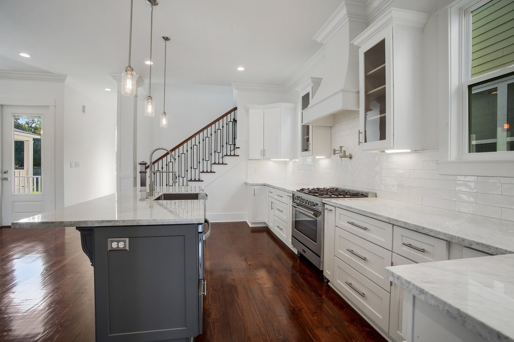 Photo of Robyn Schmitt - HomeSmart Realty