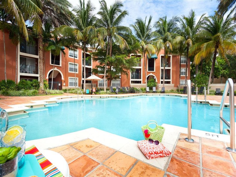 Photo of Crescent House Apartments