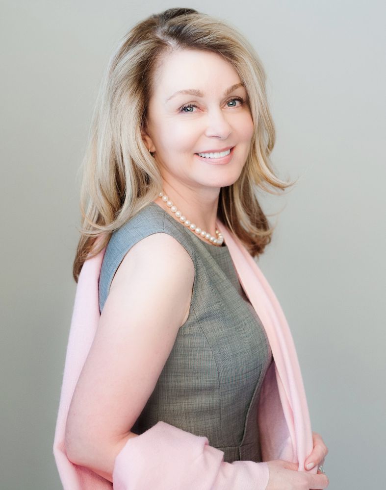Photo of Laura Halliday