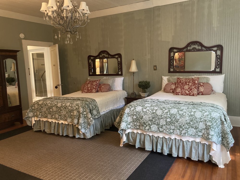 Photo of Crystal River Inn