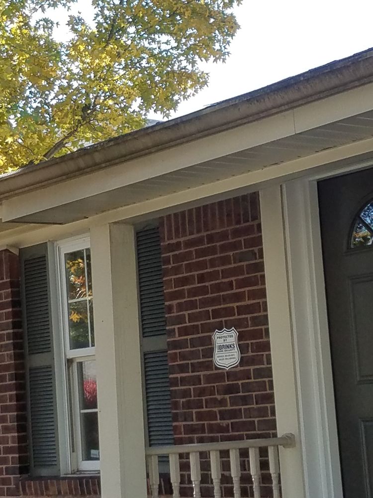 Photo of Upkeep Techniques Window Cleaning & Pressure Washing