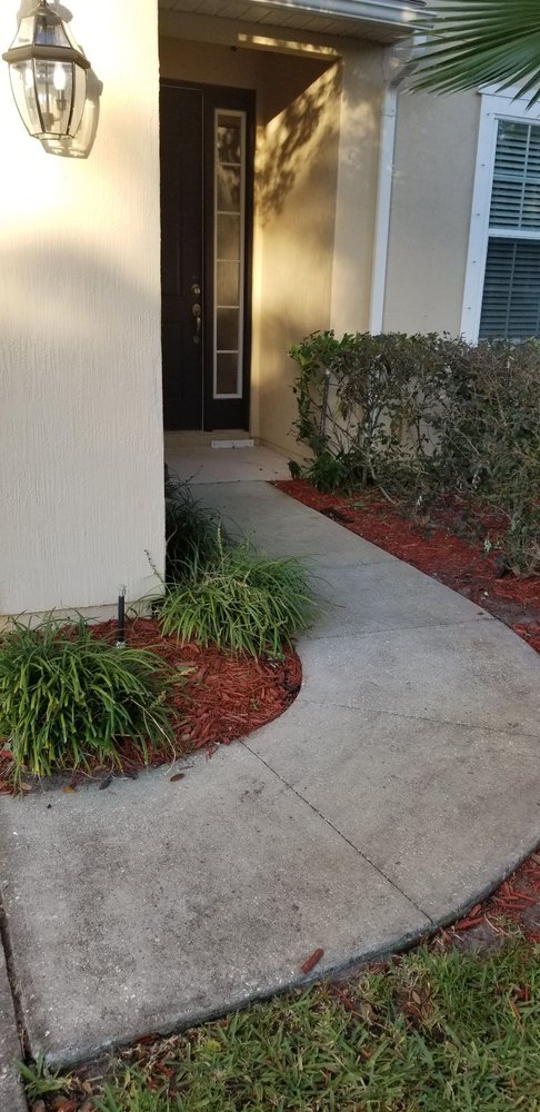 Photo of Dennys Pressure Washing