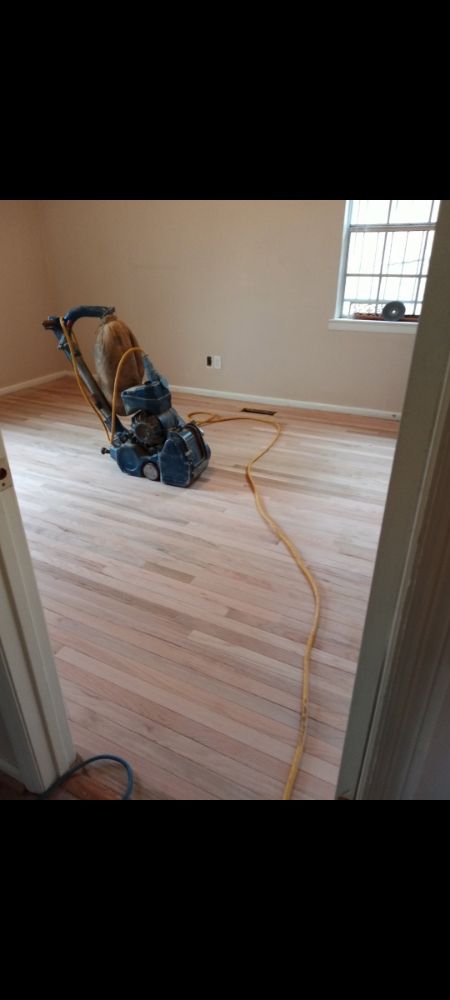 Photo of Ãscar Hardwood Flooring