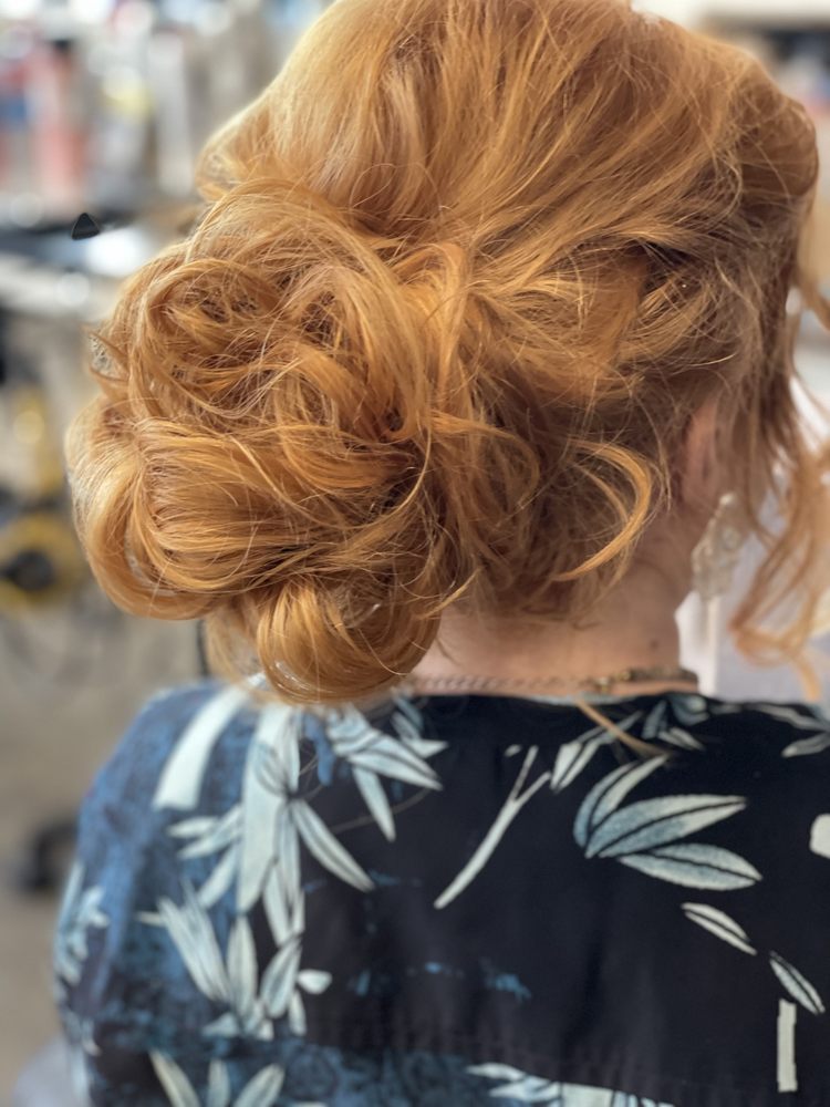 Photo of San Diego Mobile Hairstylist and Makeup Team