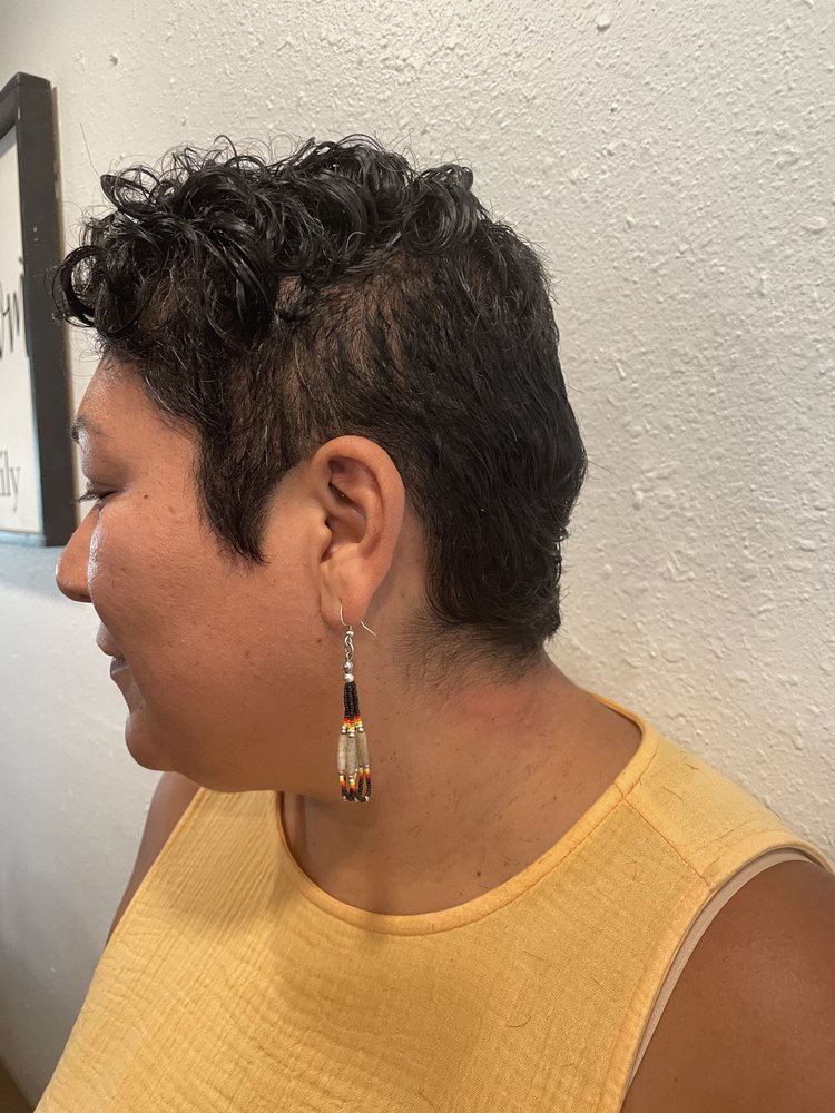 Photo of San Diego Mobile Hairstylist and Makeup Team