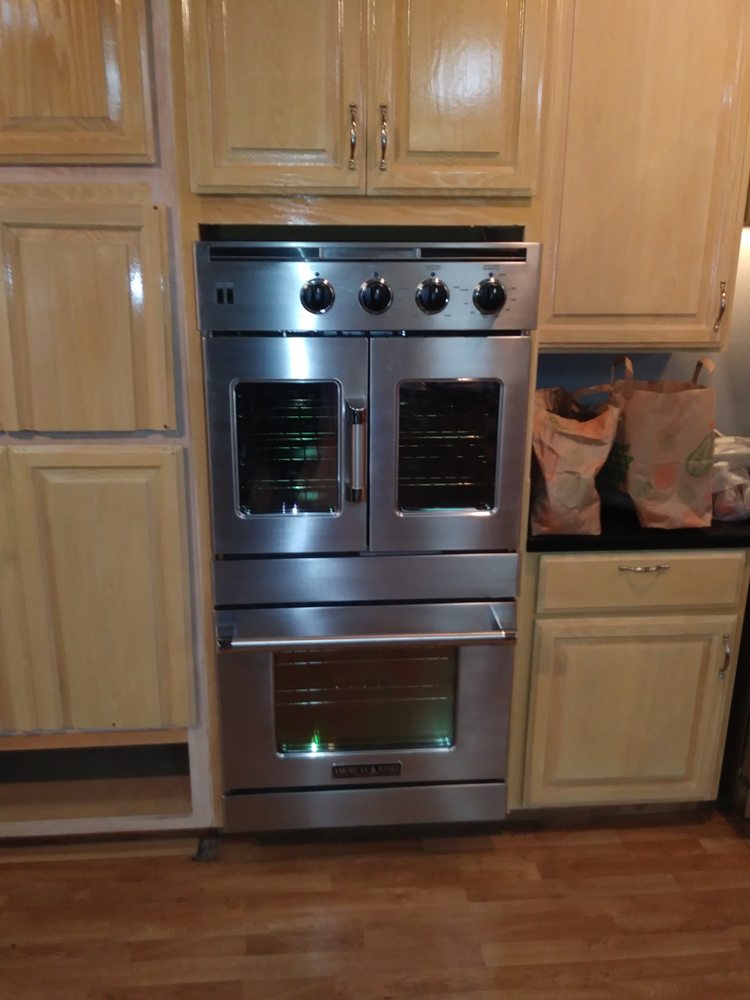 Photo of Ben's Appliance Lighthouse & Hearth Inc