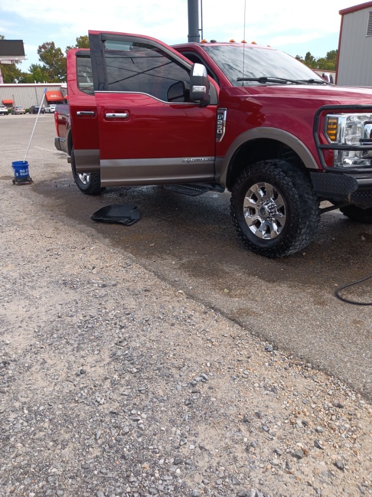 Photo of Mr. Will's Wash N Wax