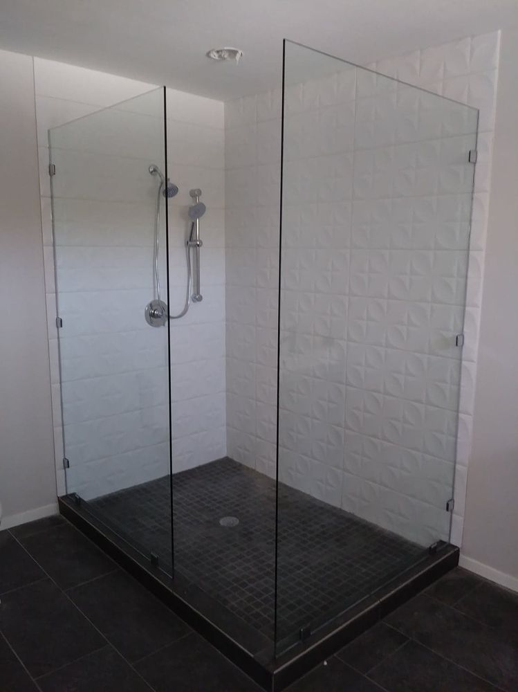 Photo of Americus Glass & Mirror