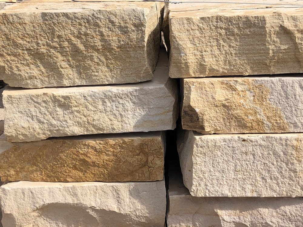 Photo of Arrow Rock & Stone