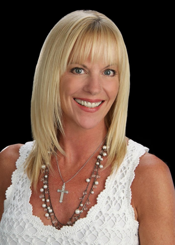 Photo of Terri Taylor - Luxury Real Estate