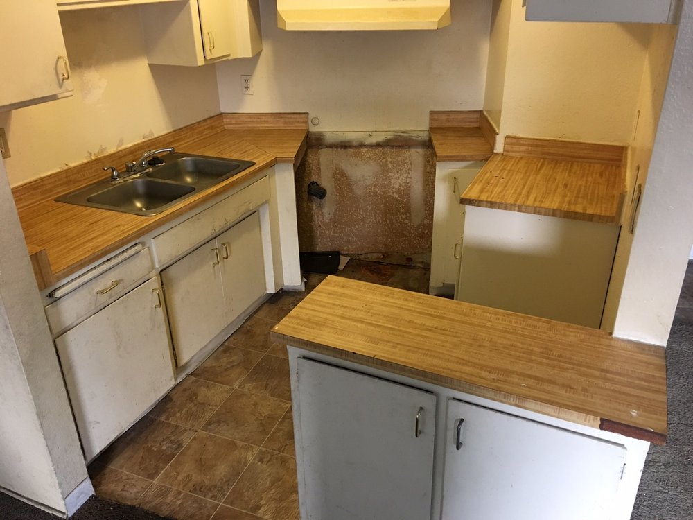 Photo of Commercial Bath Refinishing