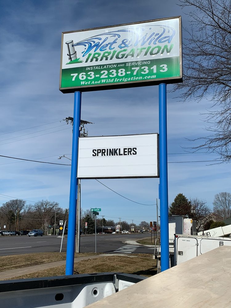 Photo of Commercial Sign and Lighting